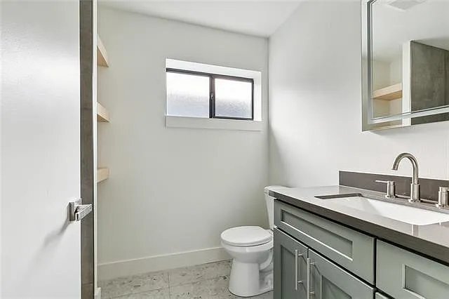 Foto del edificio - 2115 Danneel St
