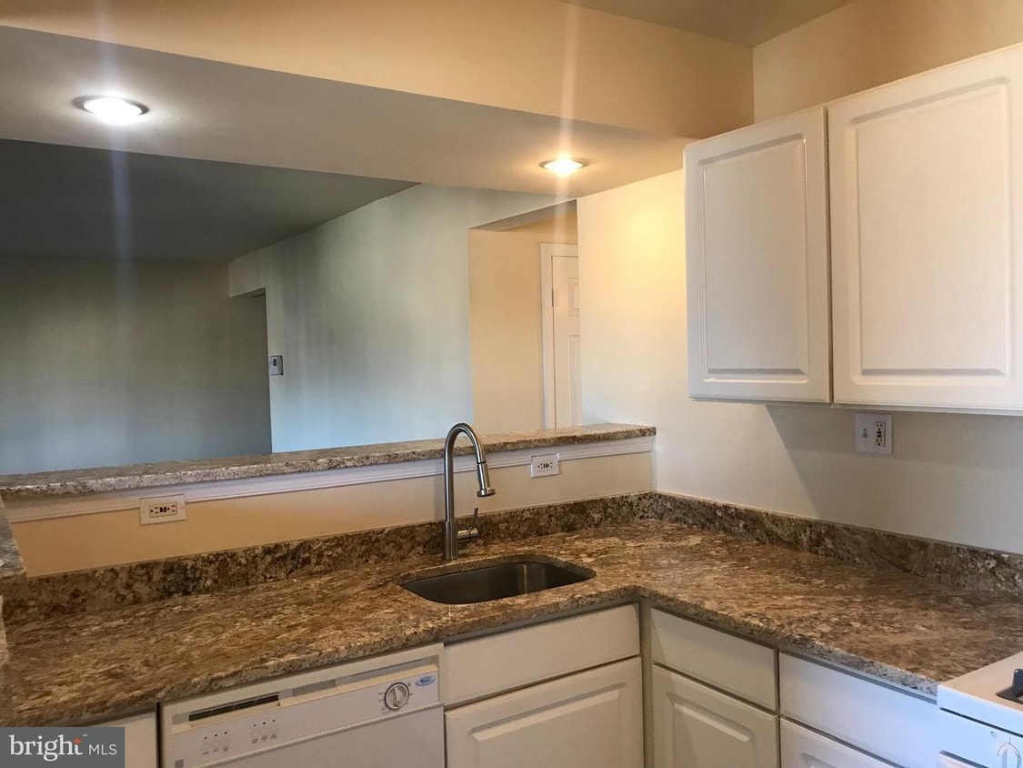 2500 Markham Ln Unit 6, Greater Landover, MD 20785 Condo for Rent in