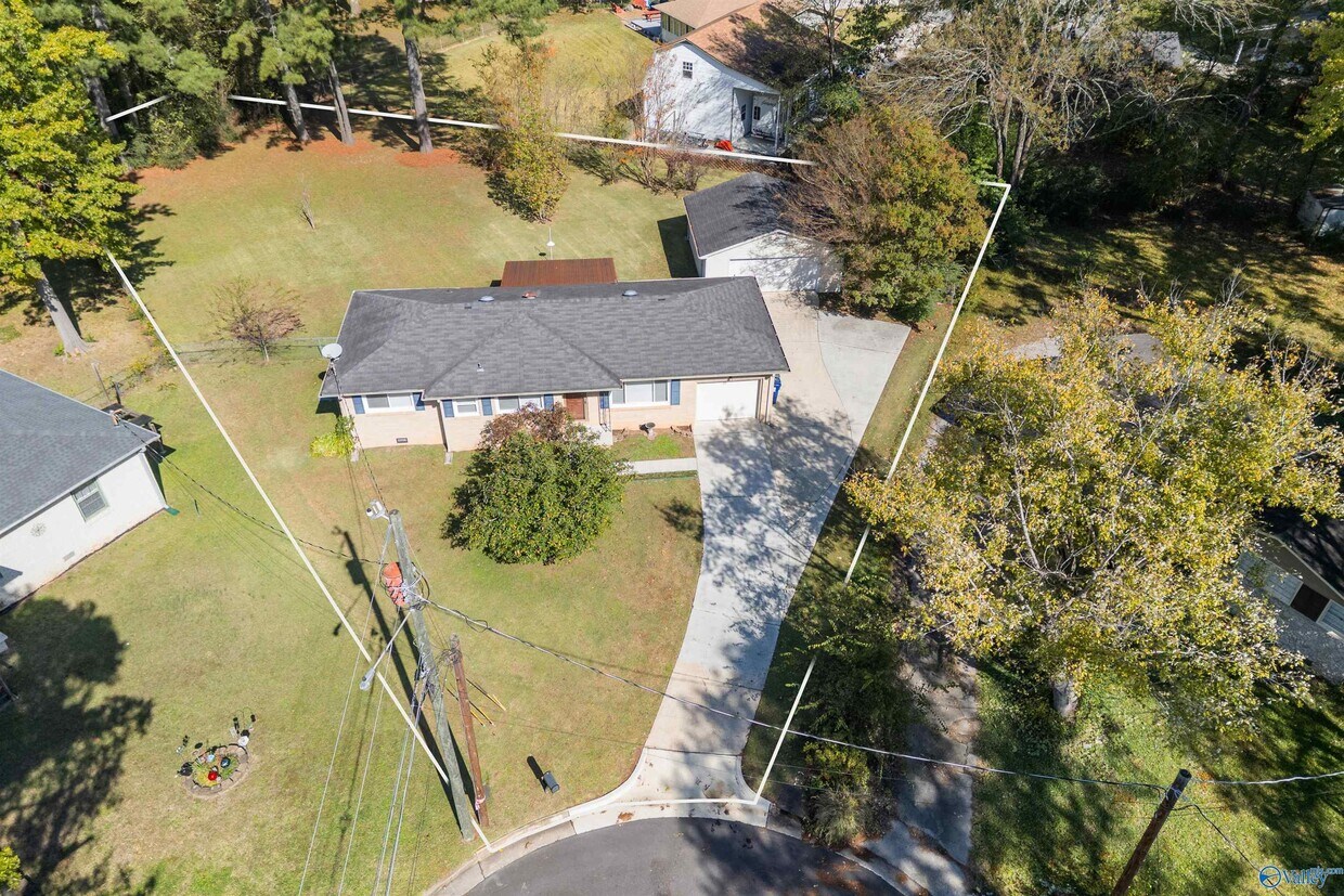 Foto principal - 1007 Heard Ct SE