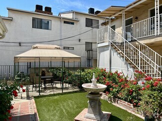 Building Photo - 529 E Orange Grove Ave