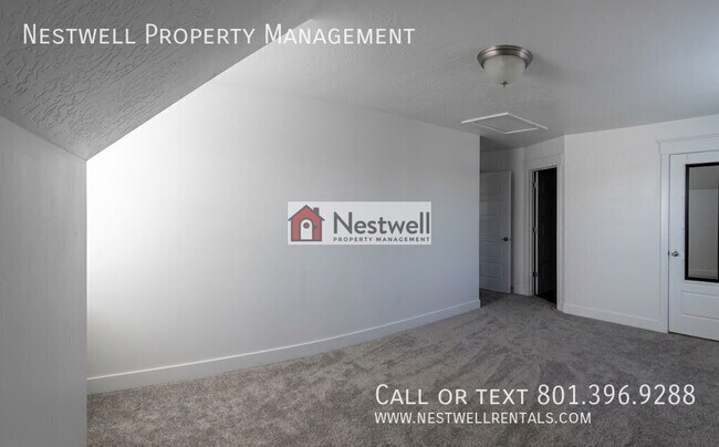 Foto del edificio - 10598 Lake Terrace Ave