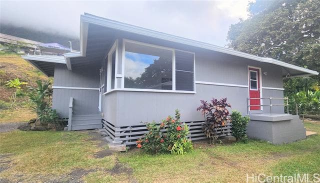 Building Photo - 41-978B Waikupanaha St