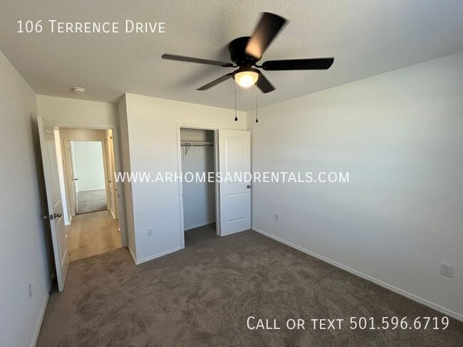 Building Photo - 106 Terrence Dr