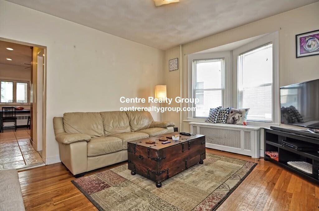 Primary Photo - 15 Princeton St