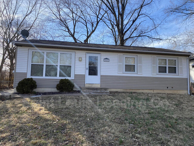 Building Photo - 9609 Winkler Dr