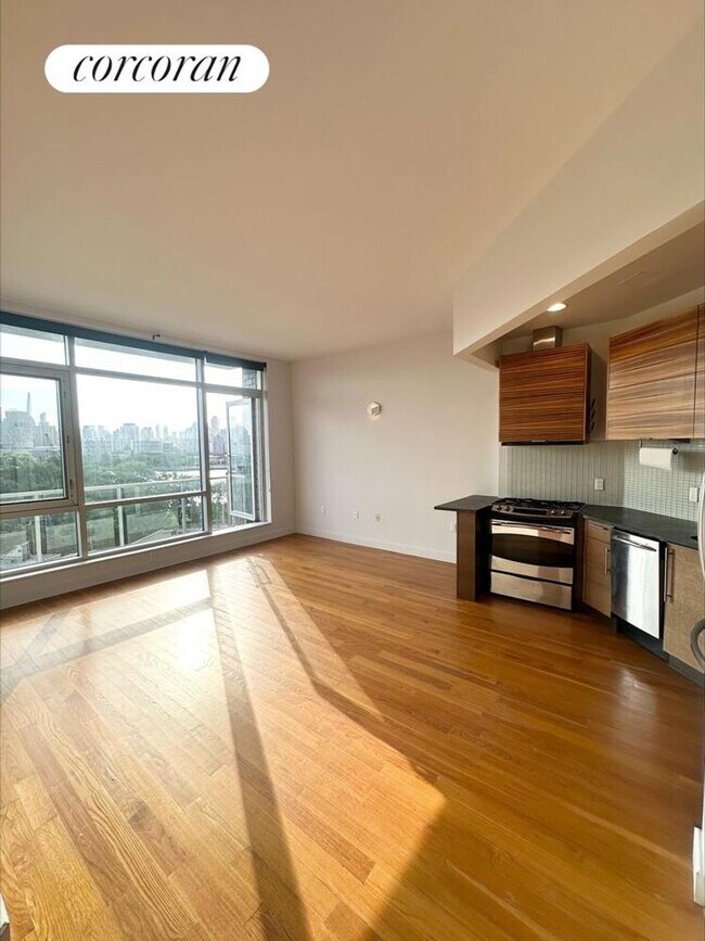 Foto del edificio - 1124-24 31st Ave
