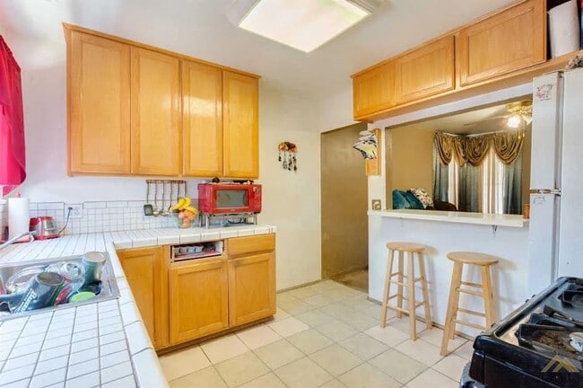 Foto del edificio - Charming 3 Bedroom Home in the Heart of Taft!