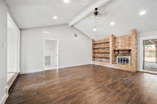 Foto del edificio - 22826 Merrymount Dr