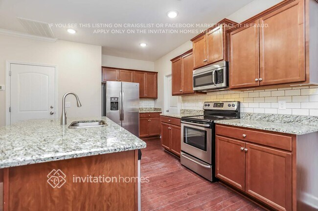 Foto del edificio - 4051 Cannonsgate Ln