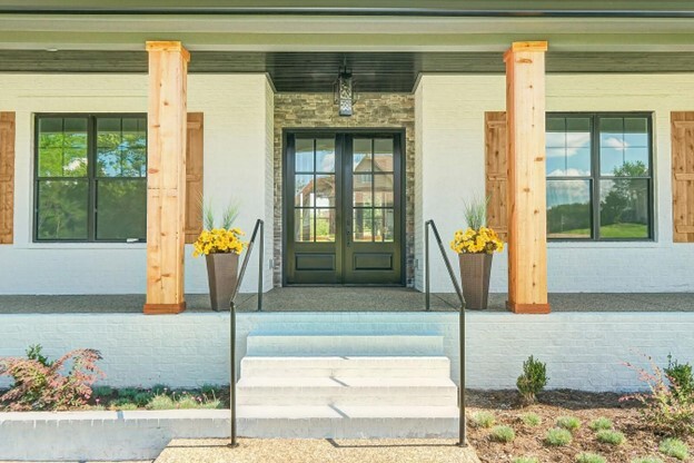 Building Photo - 517 Country Club Dr