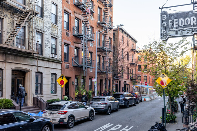 Building Photo - Greenwich Village/Soho