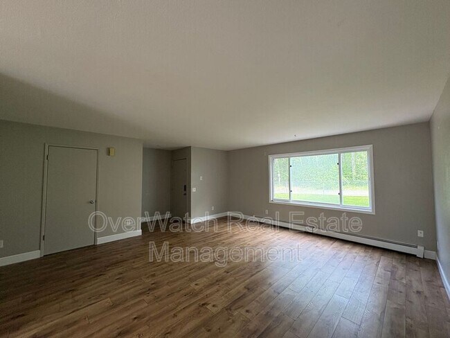 Foto del edificio - 8114 Boundary Ave