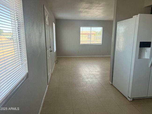 Foto del edificio - 501 W 14th St