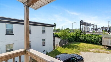 Building Photo - 1451 W Ocean View Ave