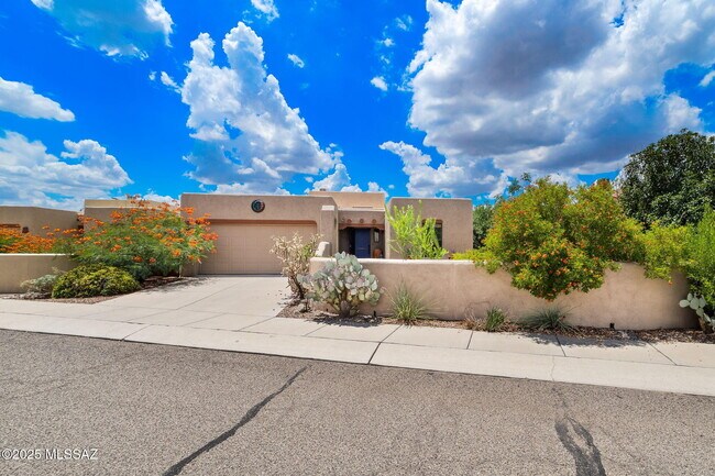 Building Photo - 9020 N Jessy Ln