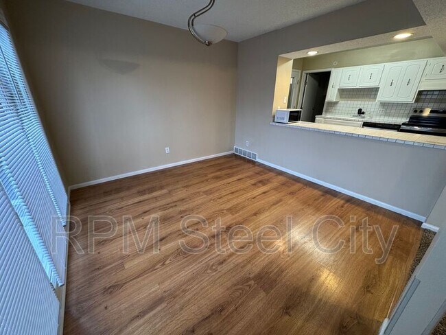 Foto del edificio - 118 Scotland Rd