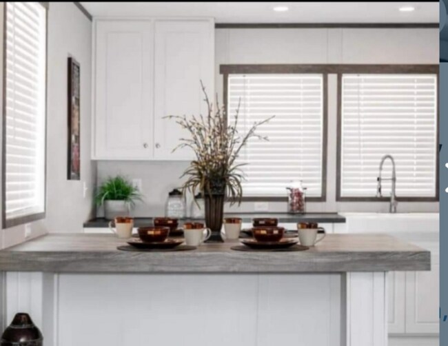 Foto del edificio - 1301 Bill Dr