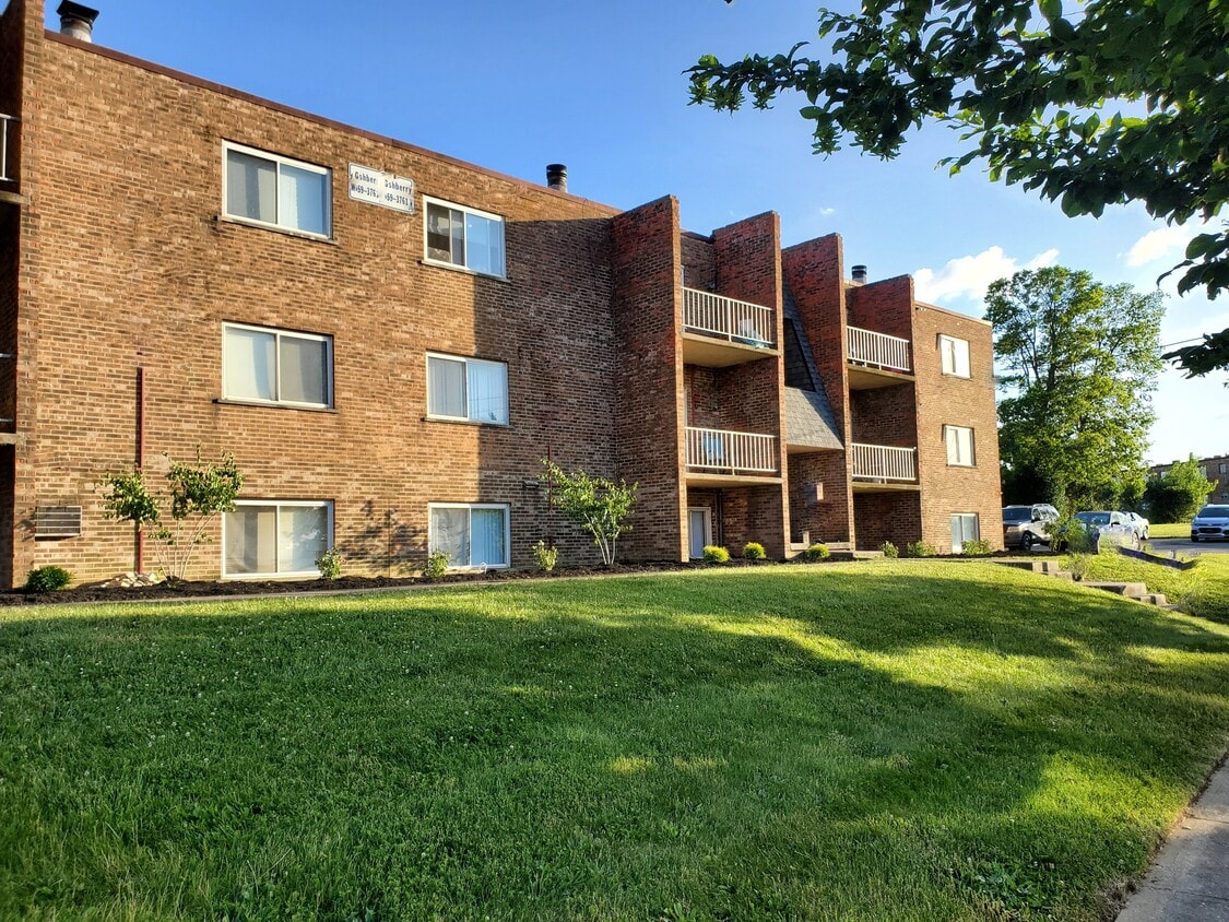 Villa Hills Apartments 3775 Westmont Dr Cincinnati, OH