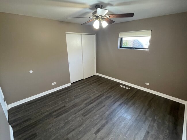 Foto del edificio - 148 E Quincy St