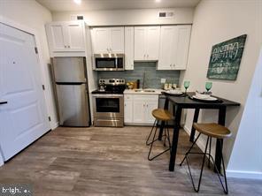 Foto del edificio - 1617 Ridge Ave