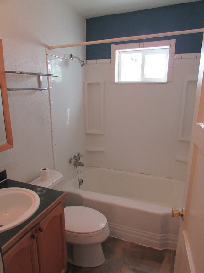 Foto del edificio - Pet friendly home in Spanish Fork