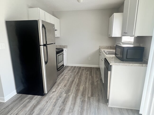 Foto del edificio - 4111 Glenshire Way