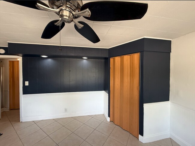Foto del edificio - 2115 NE 37th St