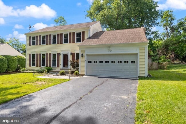 Building Photo - 17105 Amity Dr