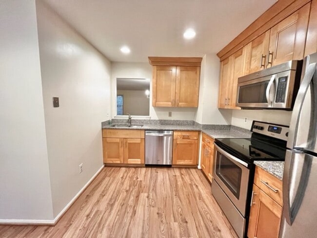 Photo - 17120 Briardale Rd House