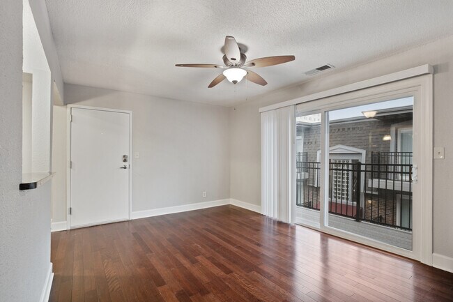 Foto del edificio - 3902 Booth St