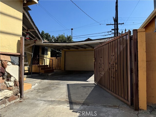 Foto del edificio - 12726 Belhaven Ave