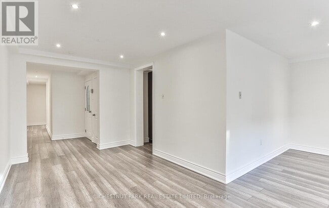 Building Photo - 76 Walmsley Blvd