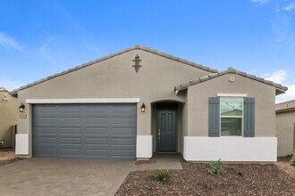 Building Photo - 17695 W Fetlock Trail