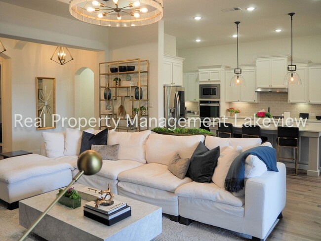 Foto del edificio - 1310 Sunflower Ave