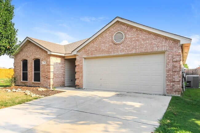 Building Photo - 940 Rio Bravo Dr