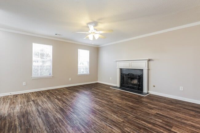 Building Photo - 11132 James Madison Dr