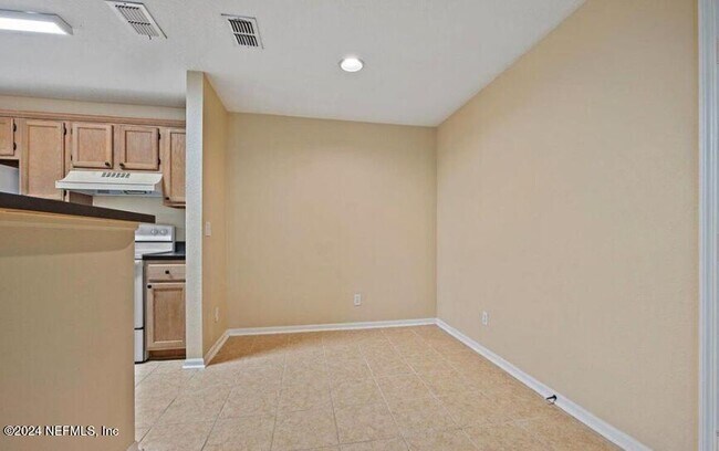 Foto del edificio - 7701 Timberlin Park Blvd