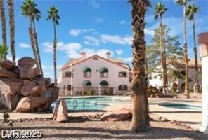 Foto del edificio - 7570 W Flamingo Rd