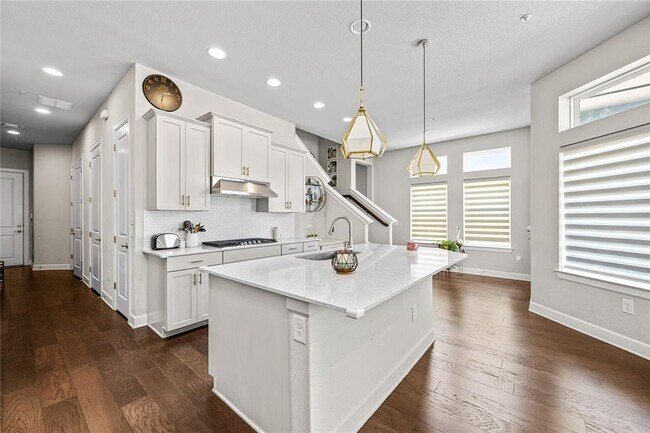 Building Photo - 4322 Stromquist St