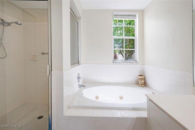 Foto del edificio - 7762 Gardner Dr