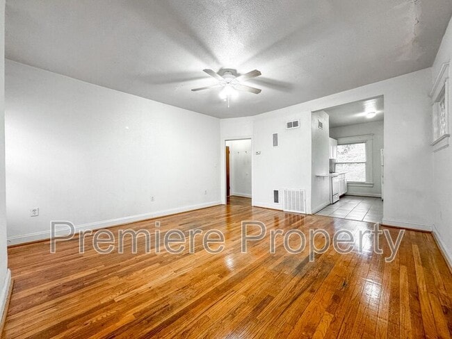 Building Photo - 3708 Baltimore Ave