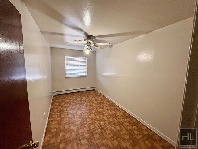 Foto del edificio - METCALF AVENUE, BRONX