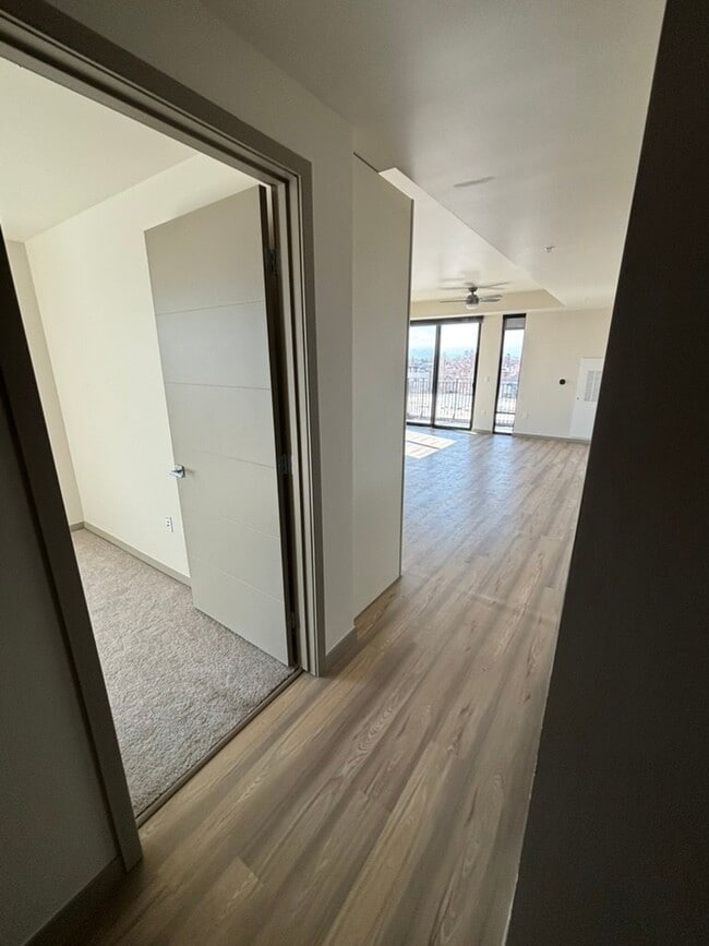 Photo - 2501 W 26th Ave (Denver, CO) Apartment