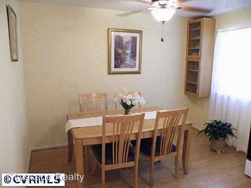 Foto del edificio - 12324 Deerhurst Dr