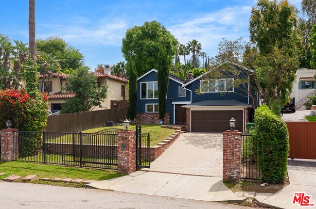 Foto del edificio - 3740 Lankershim Blvd