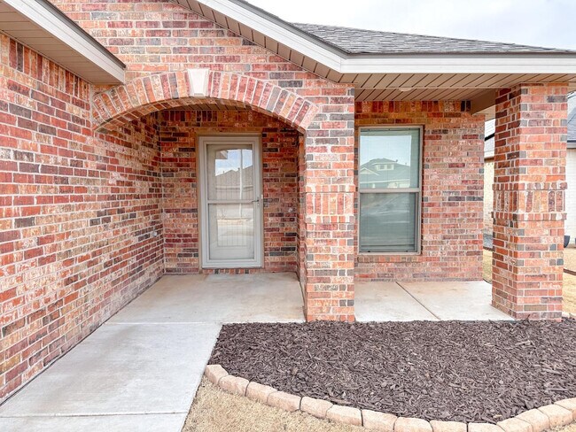 Foto del edificio - 10424 Waverly Ave