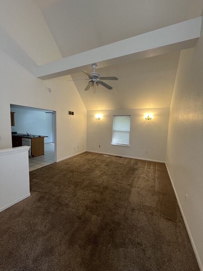 Building Photo - 509 Zoll St