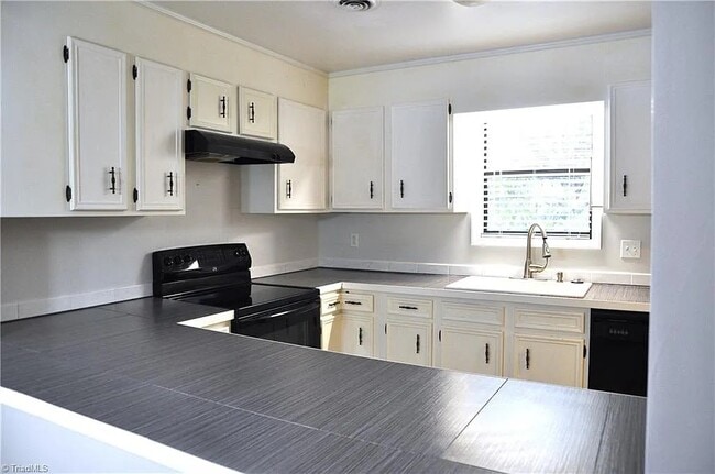 Building Photo - 1504 Aspen Way
