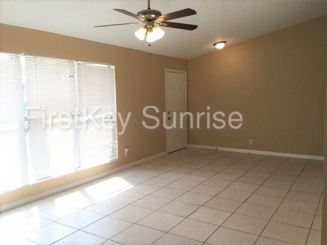 Foto del edificio - 12351 Gingerwood Ln