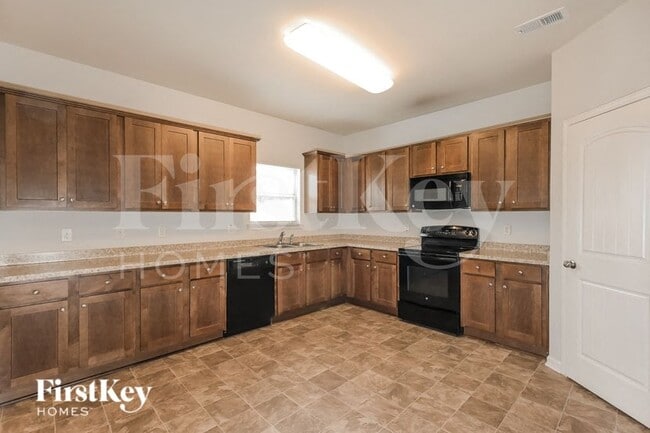 Foto del edificio - 767 Grenier Terrace NE